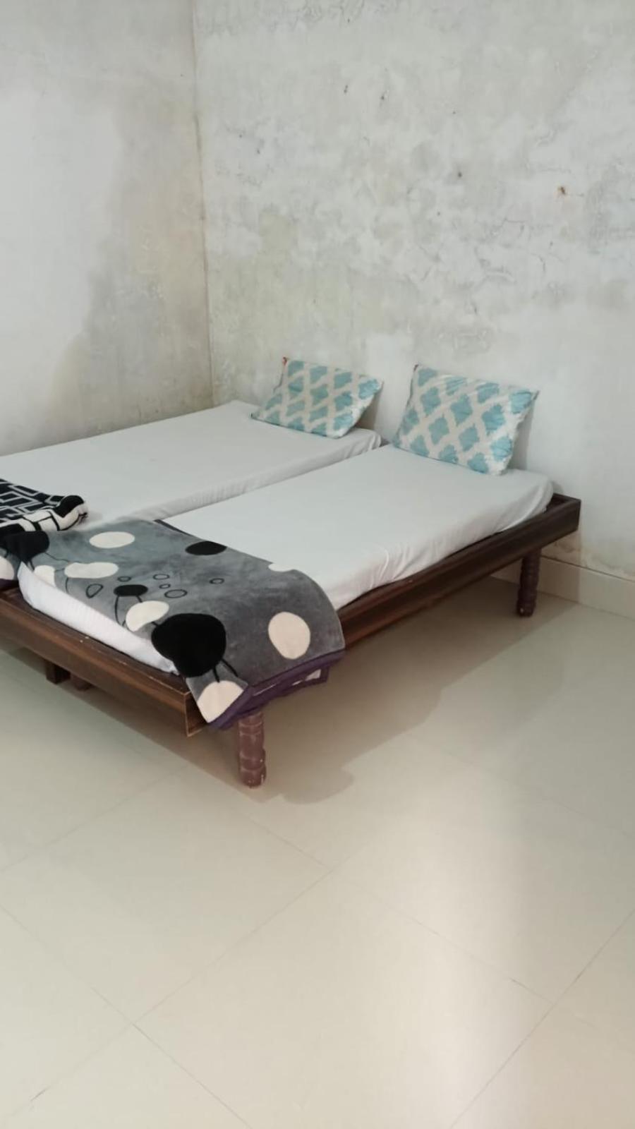 Dwarka Home Stay Exterior foto