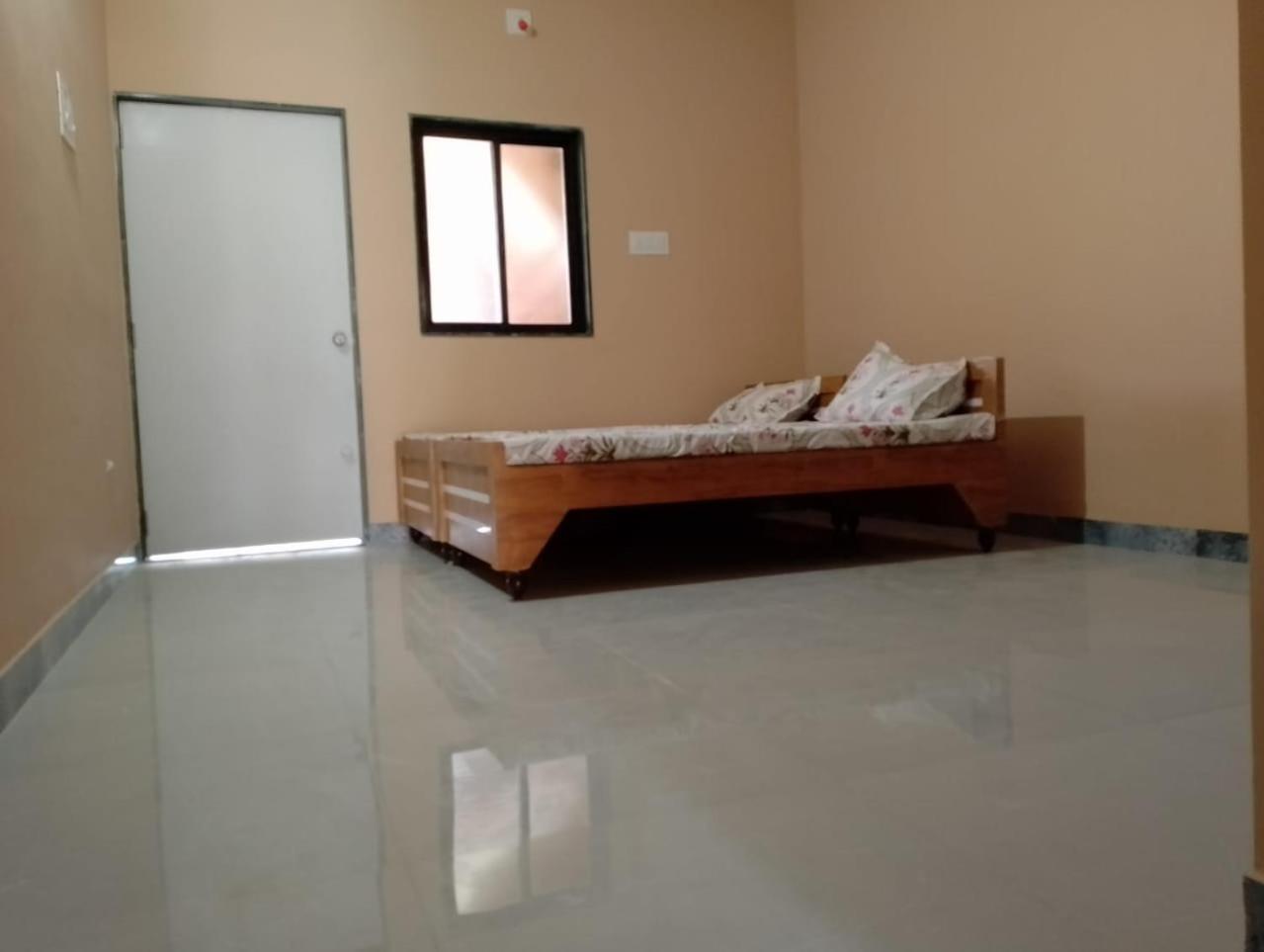 Dwarka Home Stay Exterior foto