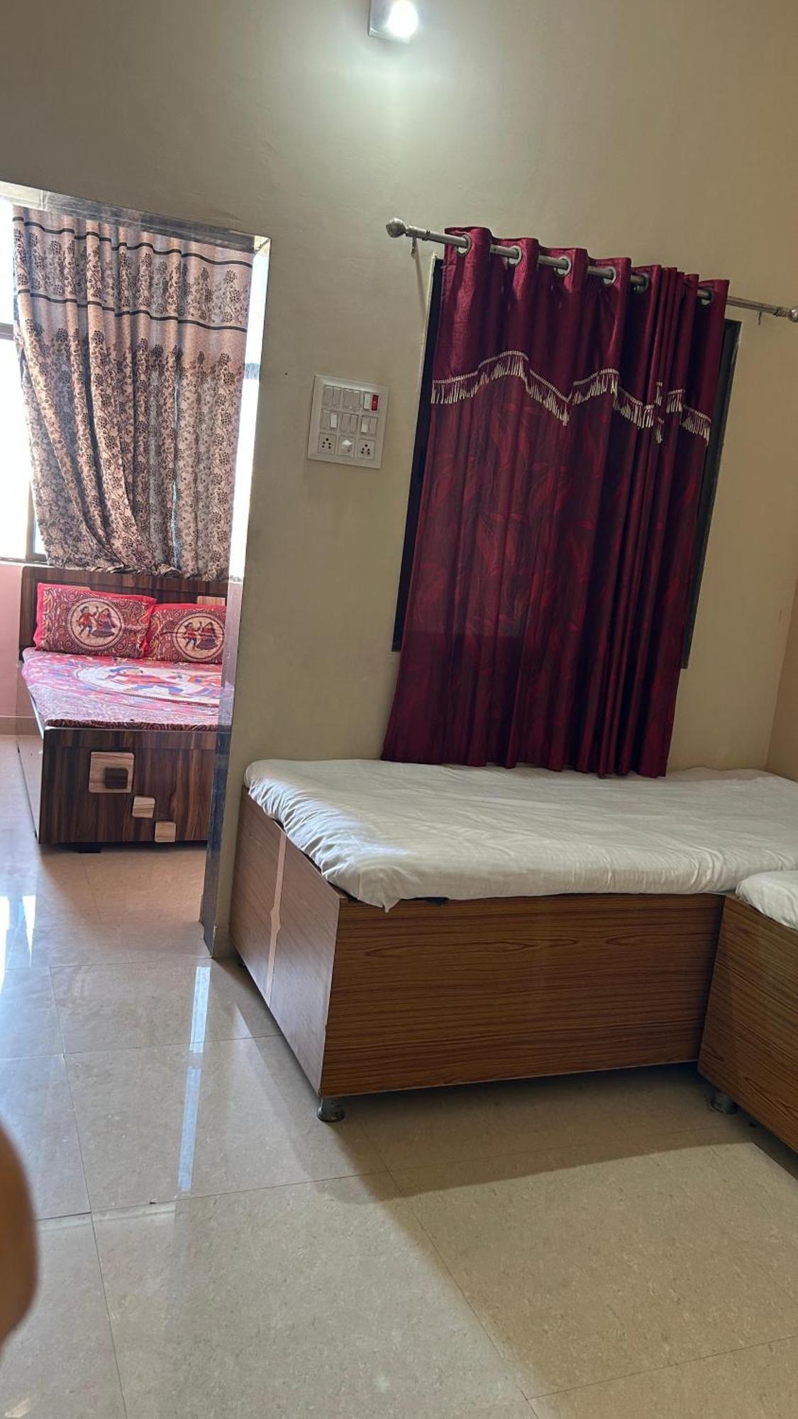 Dwarka Home Stay Exterior foto